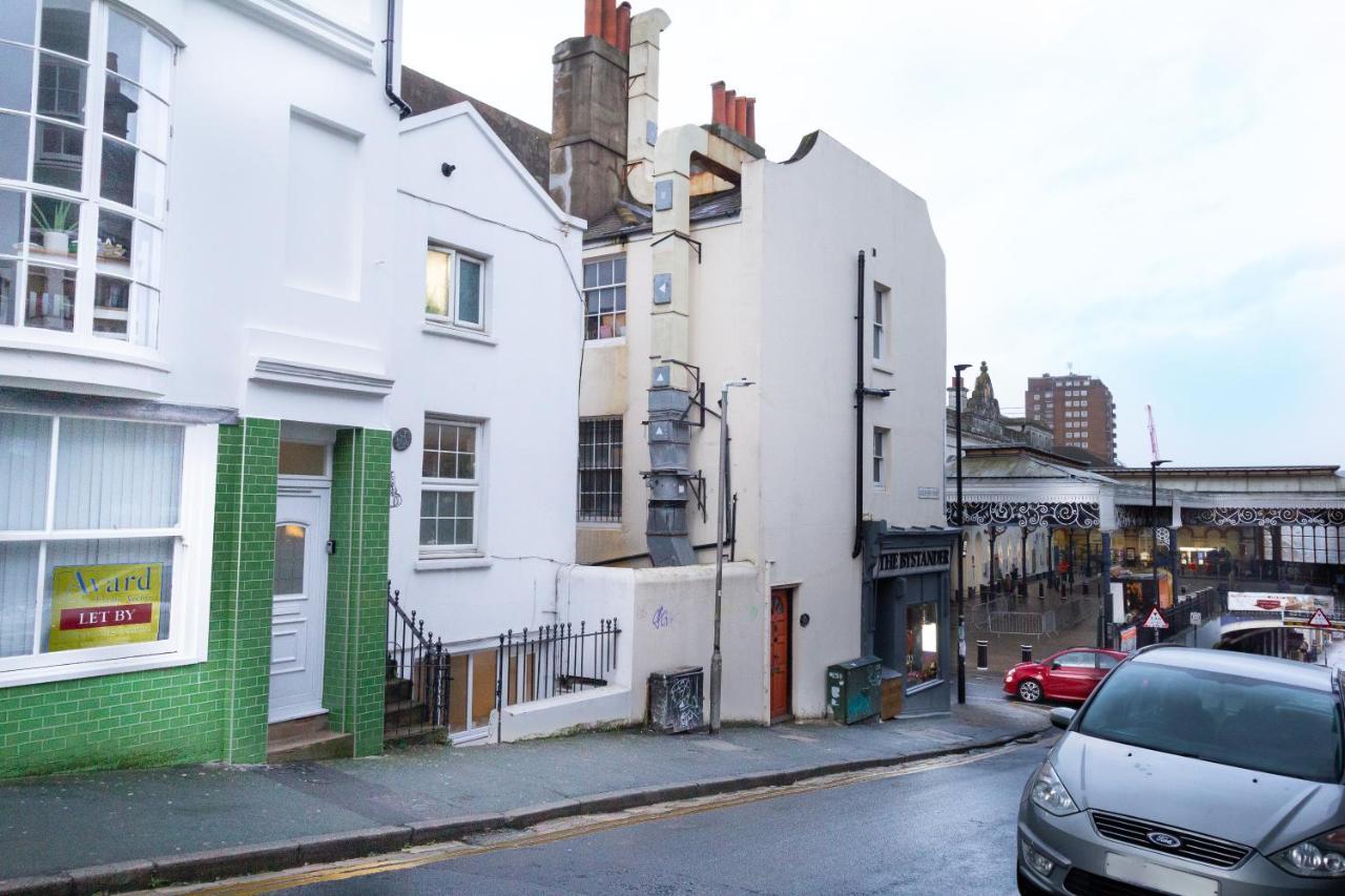 Bright Cheery 4 Bd Apartment By Brighton Station ภายนอก รูปภาพ